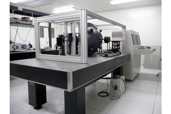 衡工-探測器光譜/輻射響應(yīng)性能測試裝置